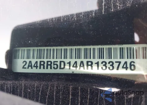 2010 Chrysler Town & Country Touring z USA, uszkodzony, nr VIN 2A4RR5D14AR133746